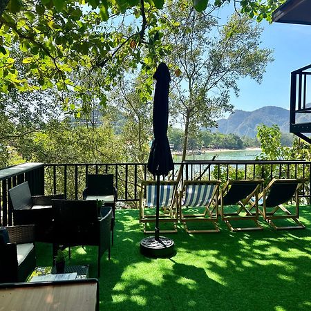 Sweed Dee Seaview Hostel เกาะพีพี ภายนอก รูปภาพ
