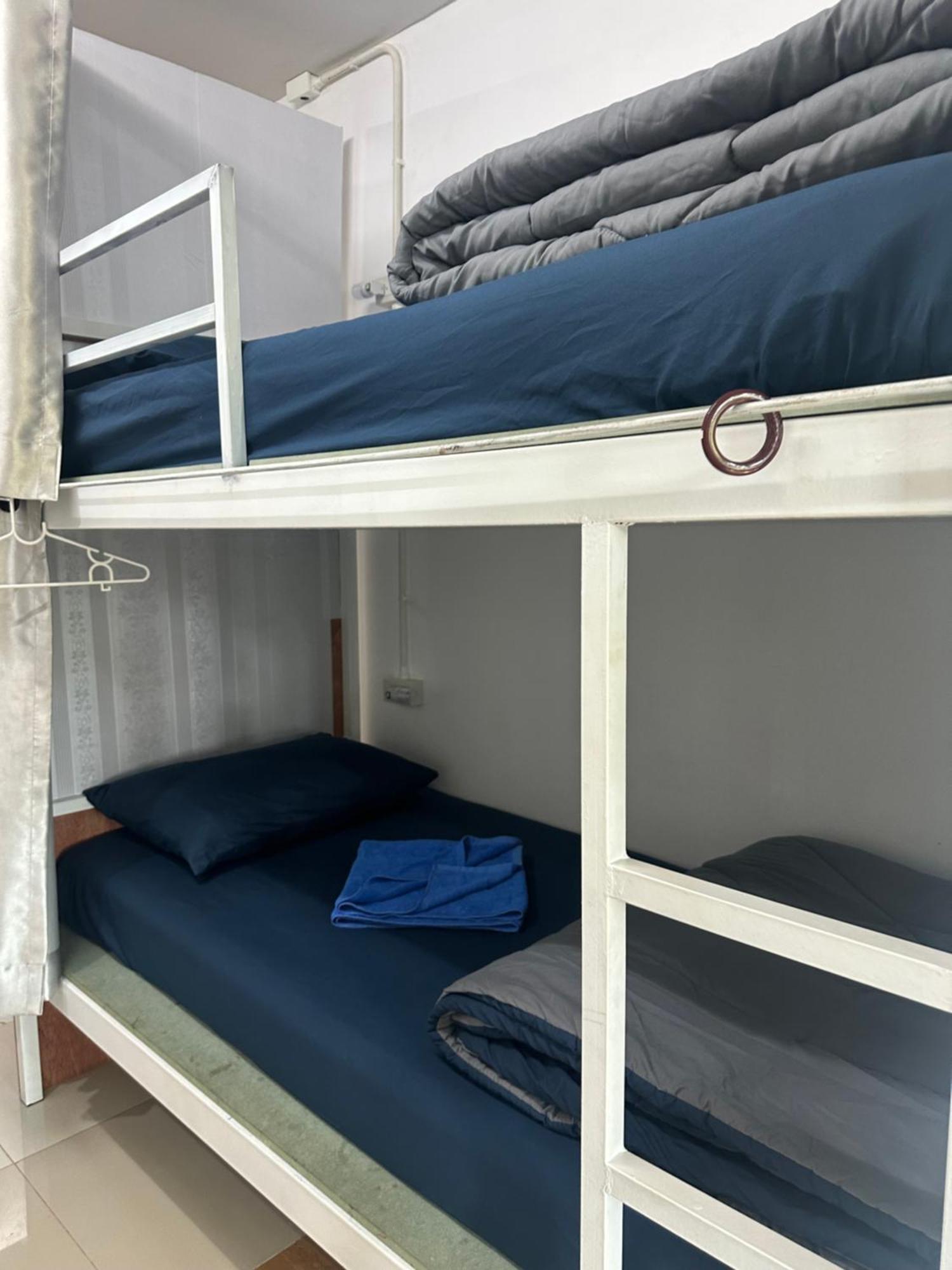 Sweed Dee Seaview Hostel เกาะพีพี ภายนอก รูปภาพ