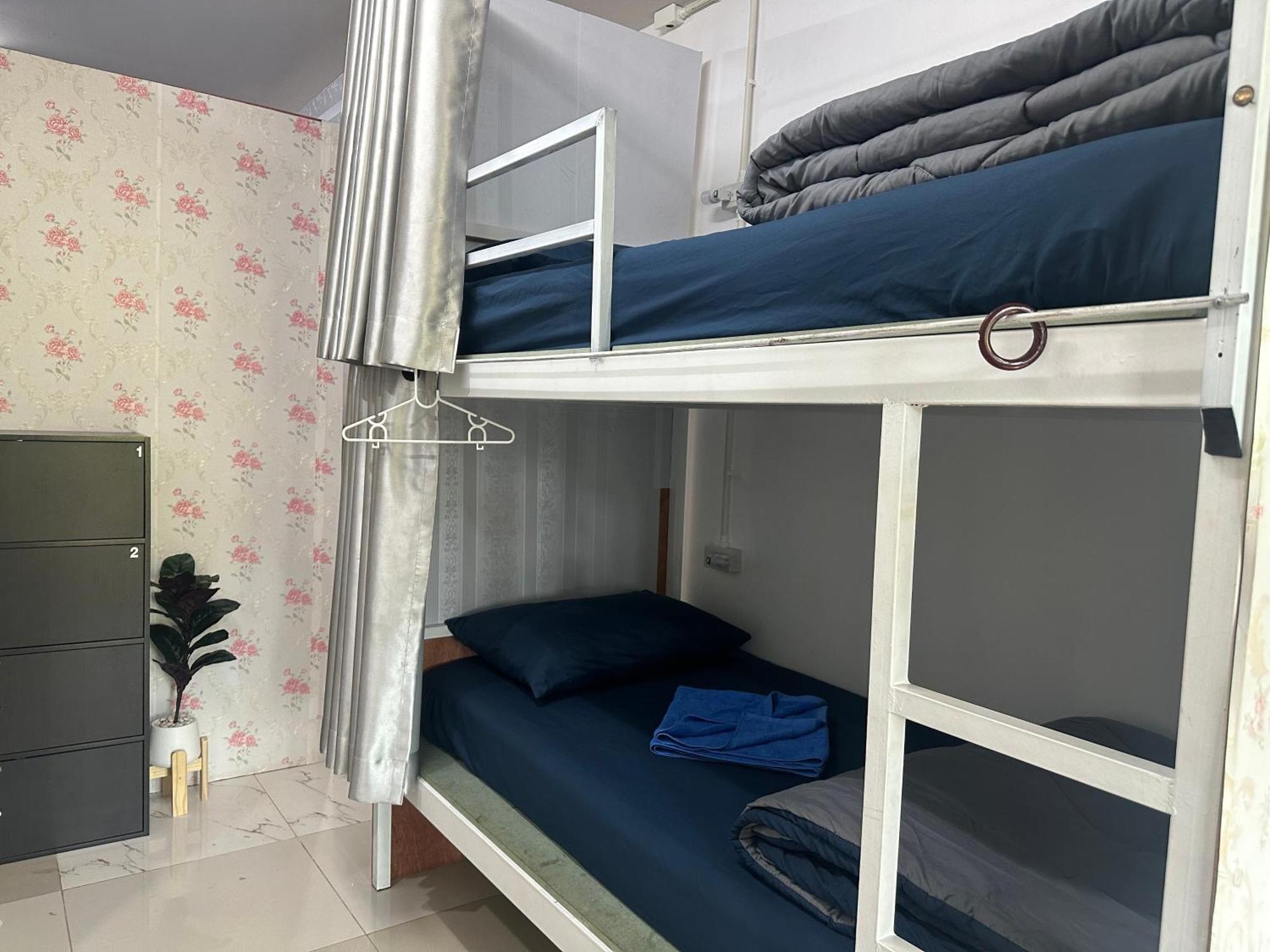 Sweed Dee Seaview Hostel เกาะพีพี ภายนอก รูปภาพ