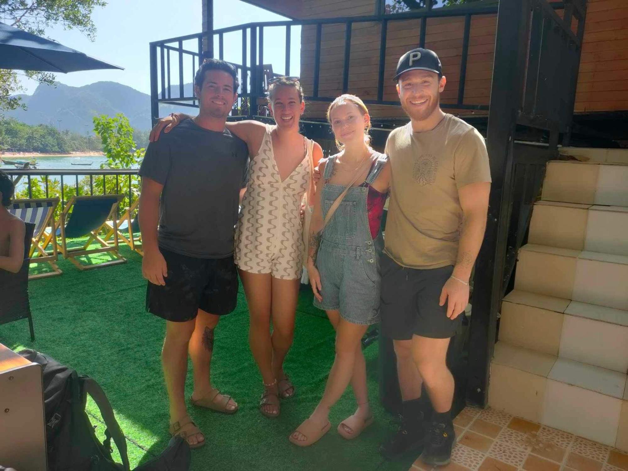 Sweed Dee Seaview Hostel เกาะพีพี ภายนอก รูปภาพ